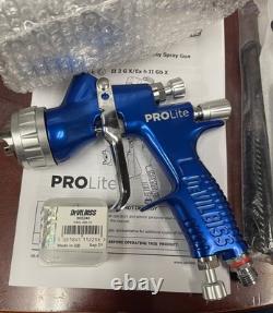 DeVilbiss Prolite Gravity HVLP HV30 1.2 1.3 Base/Clear Spray Gun Kit DV905040