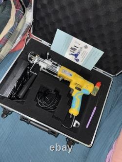 Electric Tufting Gun Kit AK-V/AK-VI with Hard Carry Case, Manual & Accessories