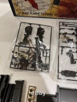 Ls Mauser C96 11 Plastic Replica Gun Model Kit Star Wars Han Solo Blaste Rare