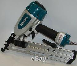 MAKITA AF635 NEW 15 Gauge 2-1/2 Air Angled Finish Nailer 34 Nail Gun Kit