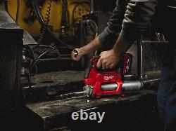 Milwaukee 2646-22CT M18 Cordless 2-Speed Grease Gun Kit