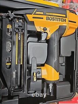 New Bostitch Btfp71917 16 Gauge 2.5 Pneumatic Brad Nailer Gun Kit (mt95)