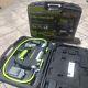 New Flexzilla L1388lfz Cordless Grease Gun Kit Light 2 Batteries Battery Changer