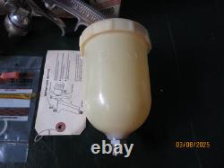 Vintage DeVilbiss Gravity Feed Paint Gun Kit NOS GFG-616-FW