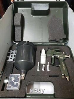 Walcom Slim Kombat UV Spray Gun Kit 1.3 mm 2k & basecoat