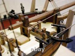 Caldercraft Hms Sherbourne 8 Canon Royal Navy Cutter 1763 Wood Kit 164 Échelle