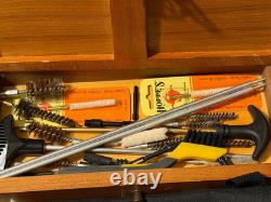 Kit de nettoyage de carabine et équipement. Légèrement utilisé et neuf.