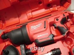 Kit de pistolet à air pour nettoyage des drains Milwaukee M12 AIRSNAKE (2572B-21)