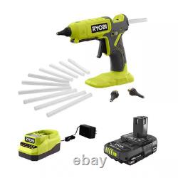 Kit de pistolet à colle sans fil à double température FULL SIZE ONE+ 18V avec batterie de 2,0 Ah