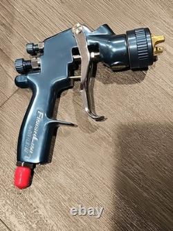 Kit de pistolet à peinture Devilbiss FLG-654 Finishline HVLP à solvant avec buses de 1.3, 1.5, 1.8
