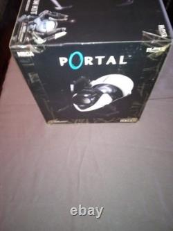 Kit personnalisé de pistolet à portail portable de l'Aperture Science NECA - Neuf et scellé
