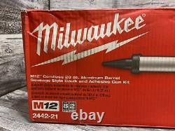 Milwaukee 2442-21 M12 Kit Pistolet à mastic pour saucisses