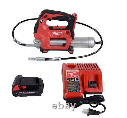 Milwaukee 2646-21ct M18 18 Volt Cordless Grease Gun Kit (1.5 Ah)<br/>
<br/>Kit de pistolet à graisse sans fil Milwaukee 2646-21ct M18 18 volts (1,5 Ah)