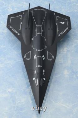 Nouveau kit modèle Dark Star Bell Fine Top Gun Maverick authentique en prévente